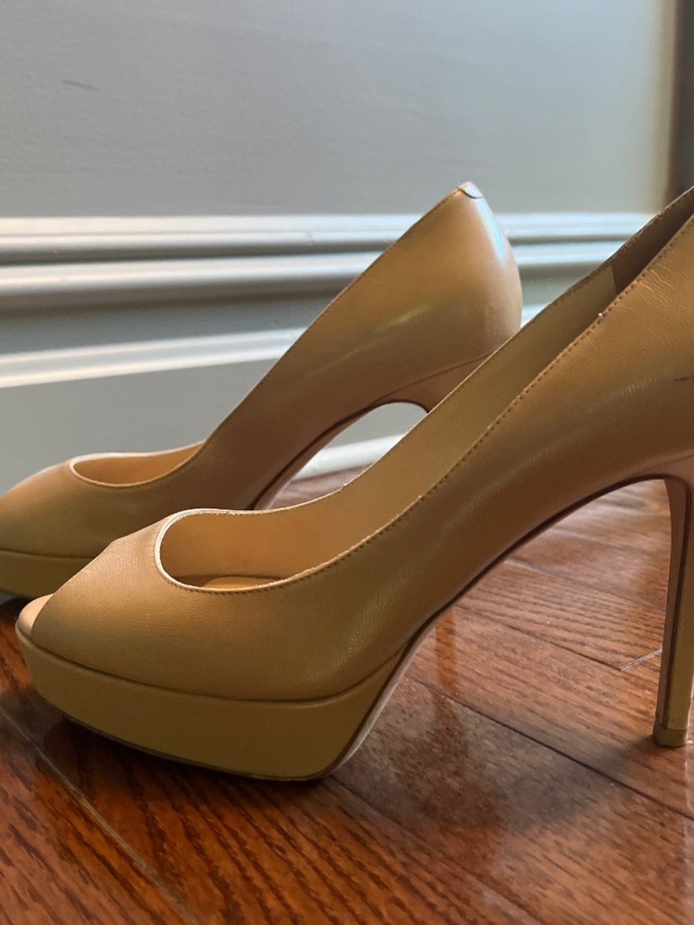 Jimmy Choo light beige platform pumps